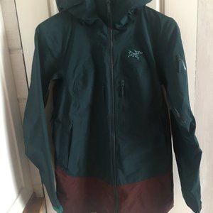 Arc'teryx Sentinel LT Jacket - Womens Sz. Small